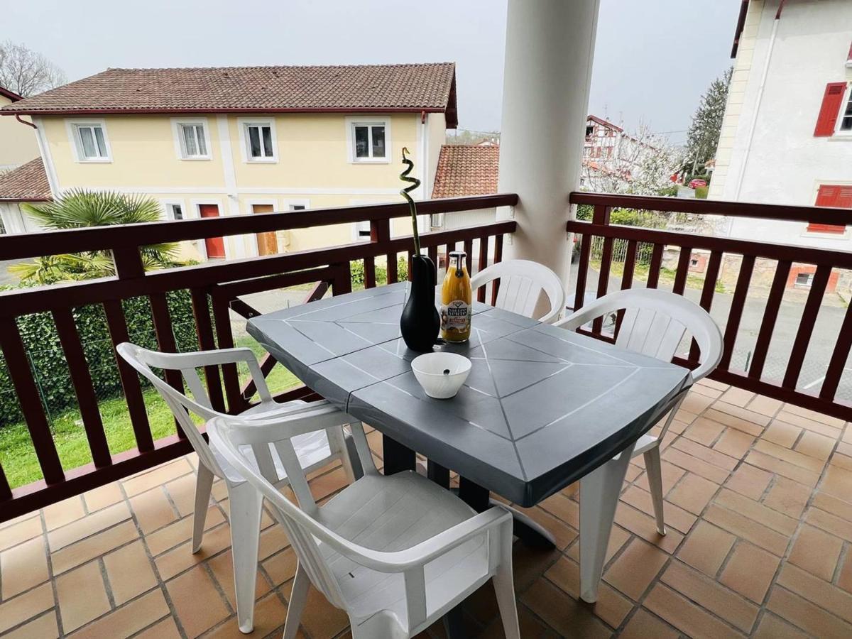 Appartement T1 Lumineux Avec Balcon Ensoleille Et Parking, 2 Couchages, Cambo-Les-Bains - Fr-1-495-16 Zewnętrze zdjęcie